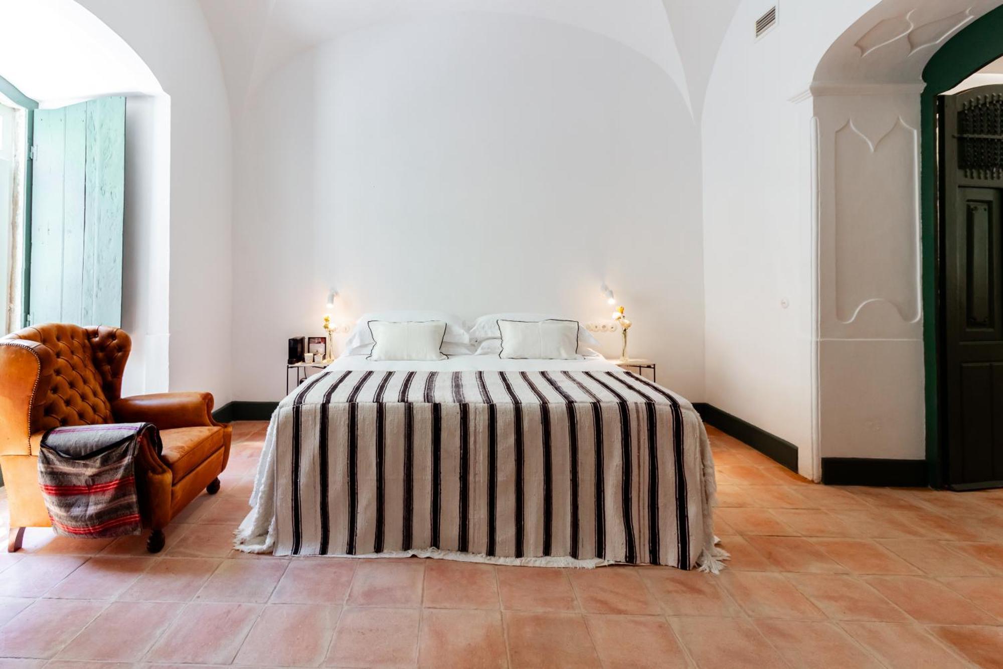 Amada Moura Bed & Breakfast Phòng bức ảnh