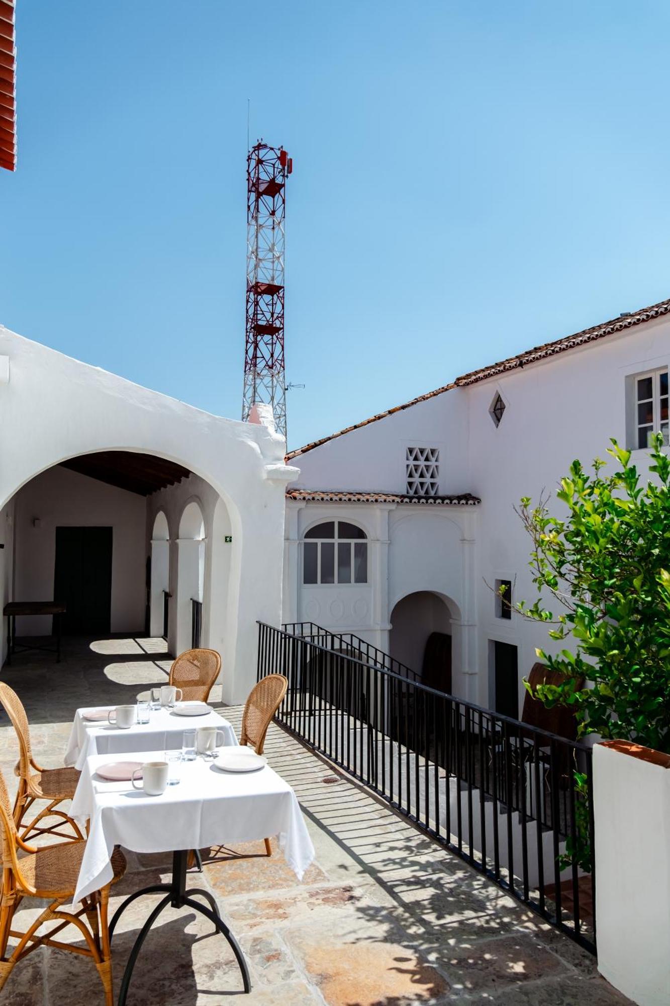 Amada Moura Bed & Breakfast Ngoại thất bức ảnh